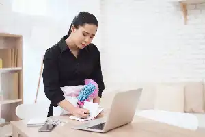 Optimalisasi Peran Domestik: Strategi Ibu Rumah Tangga Merintis Usaha Mandiri Berbasis Digital