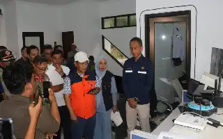 Alert Status of Mount Anak Krakatau, Serang Regency Guarantees Tourism Safety at Anyer-Cinangka Beaches