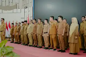 South Solok Regent Urges Civil Servants to Enhance Digital Competence and Public Service Quality
